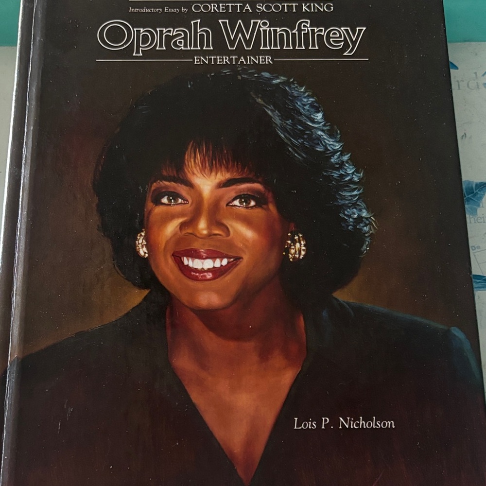 Oprah Winfrey: Entertainer by Lois P. Nicholson, part of the "Black Americans